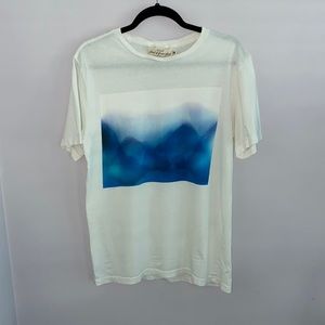L.O.G.G White & Blue Art Tee (Medium)